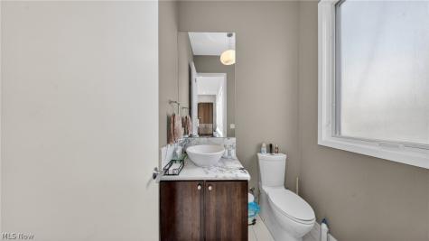 1889 E 119th Street Cleveland OH 44106