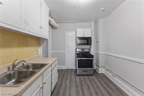 4600 Division Avenue Cleveland OH 44102