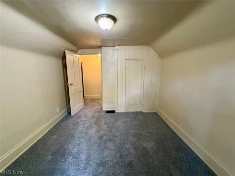 391 E Voris Street Akron OH 44311