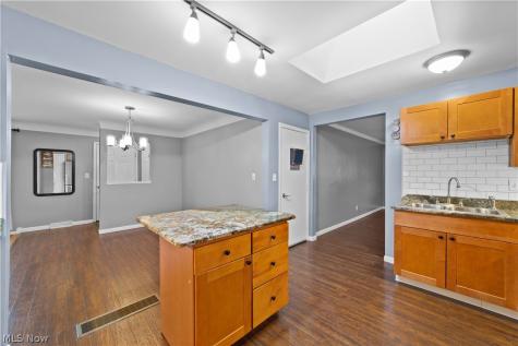 1314 Jackie Lane Cleveland OH 44124