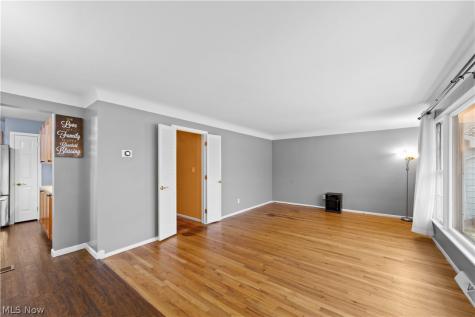 1314 Jackie Lane Cleveland OH 44124