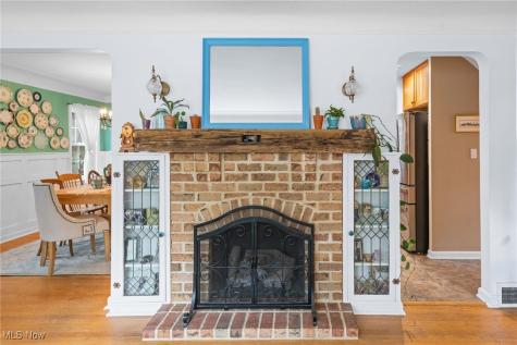 2244 Edgerton Road University Heights OH 44118