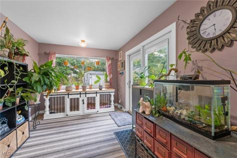 2244 Edgerton Road University Heights OH 44118