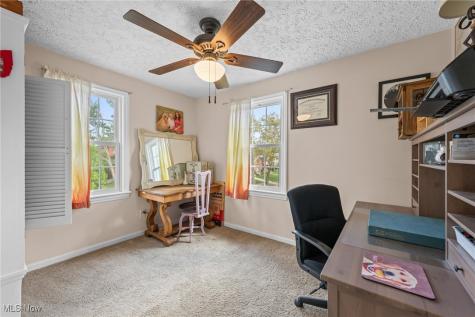 2244 Edgerton Road University Heights OH 44118