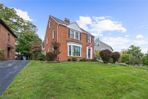 2244 Edgerton Road University Heights OH 44118
