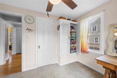 2244 Edgerton Road University Heights OH 44118