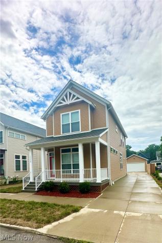 1958 W 47th Street Cleveland OH 44102