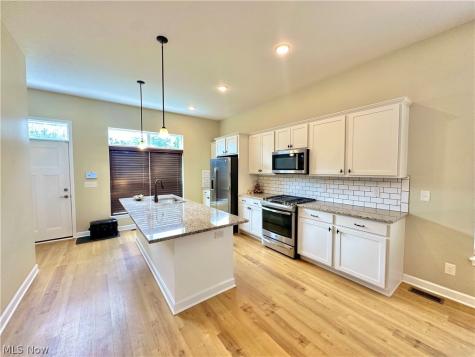 1958 W 47th Street Cleveland OH 44102