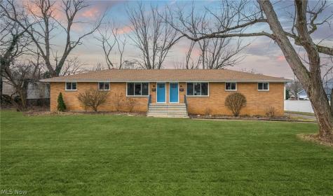2920 Northglen Drive Westlake OH 44145