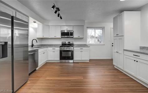 2920 Northglen Drive Westlake OH 44145