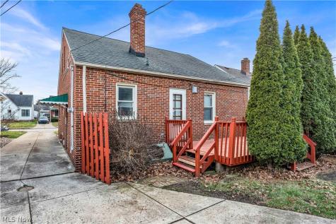 4706 Dawnshire Drive Parma OH 44134