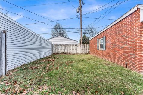 4706 Dawnshire Drive Parma OH 44134