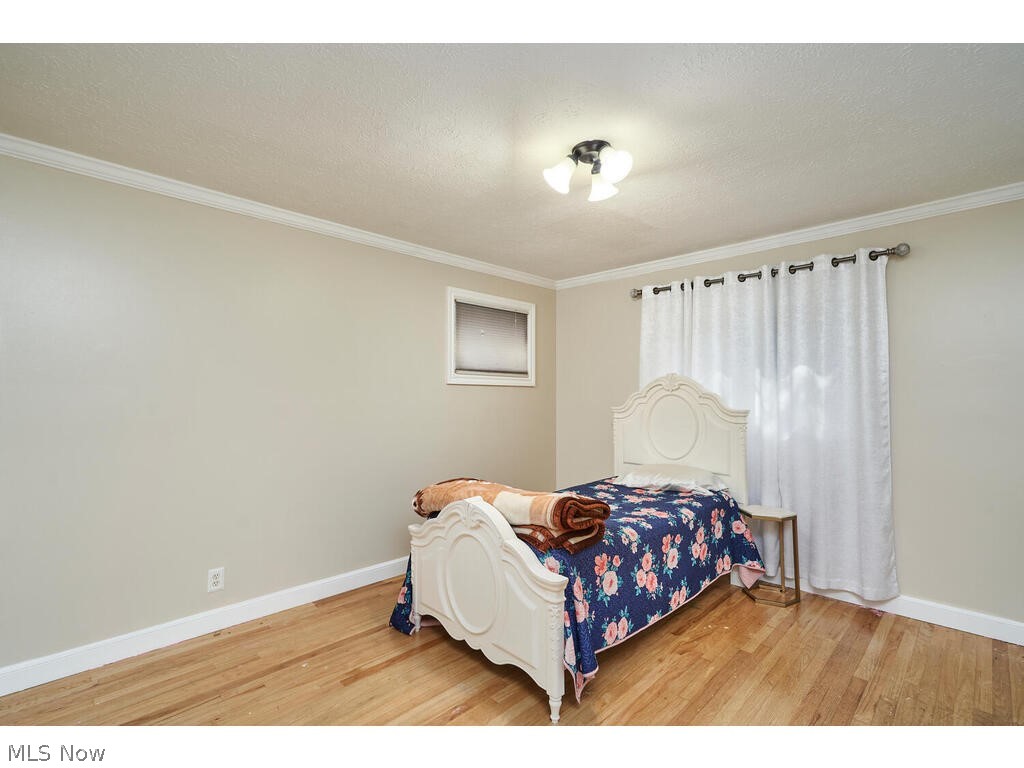27798 Edgepark Drive North Olmsted OH 44070