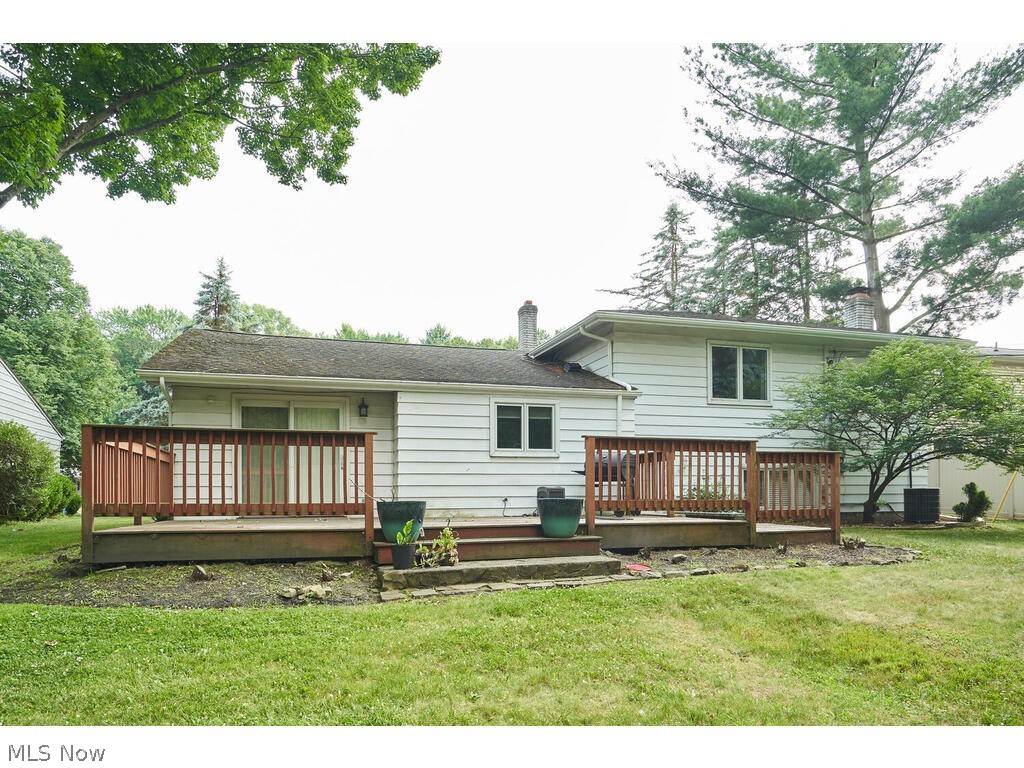 27798 Edgepark Drive North Olmsted OH 44070