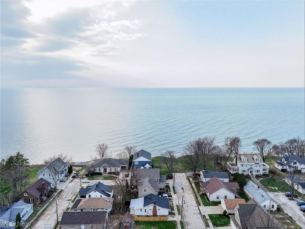 164 E 317th Street Willowick OH 44095