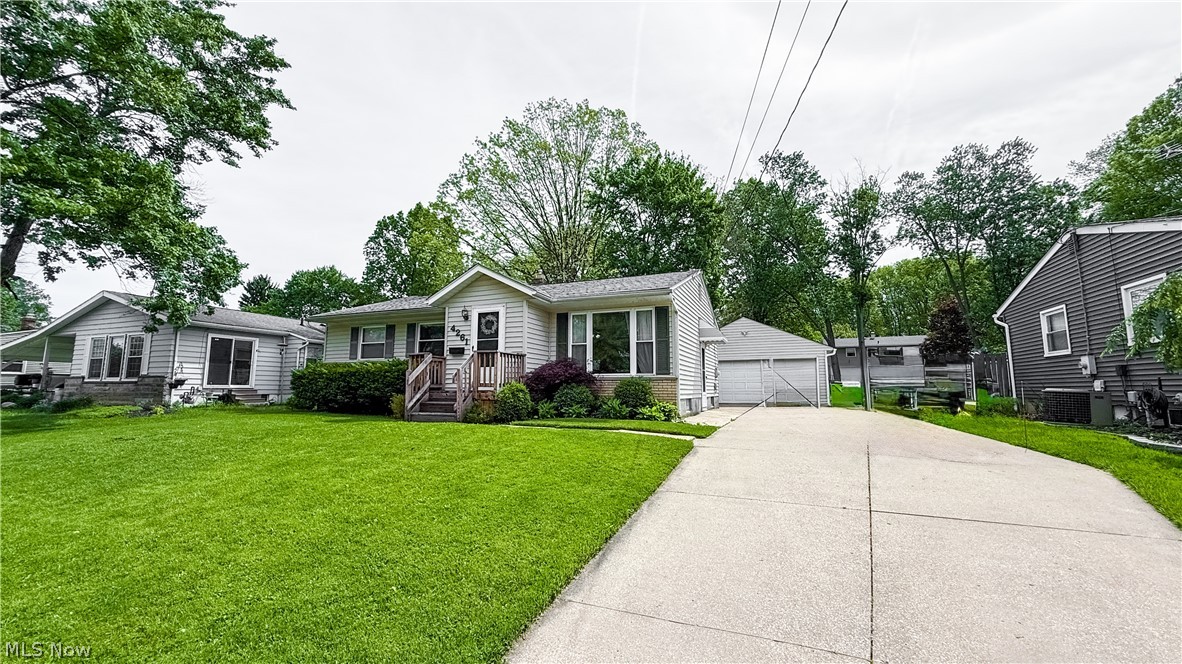 4261 Osage Street Stow OH 44224