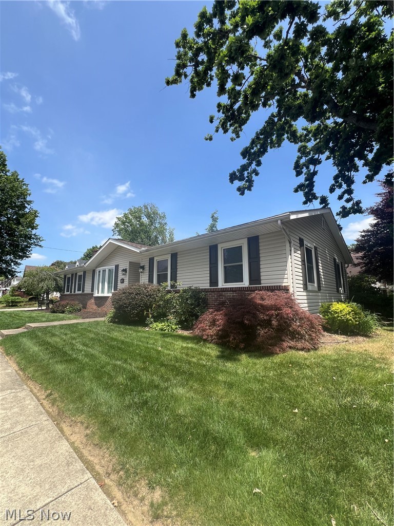 2017 10th Street Cuyahoga Falls OH 44221