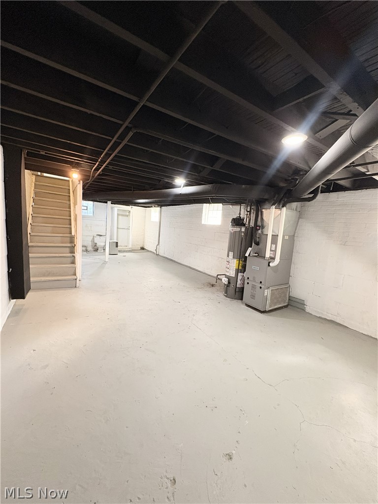 2049 West Boulevard Cleveland OH 44102