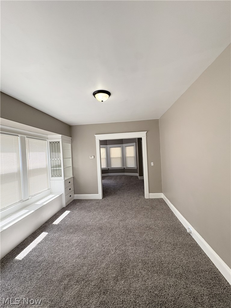 2049 West Boulevard Cleveland OH 44102