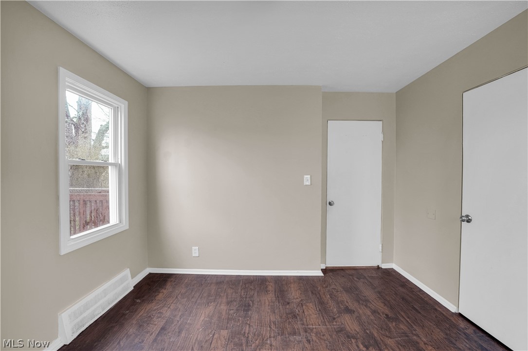 18721 Fairway Avenue Maple Heights OH 44137