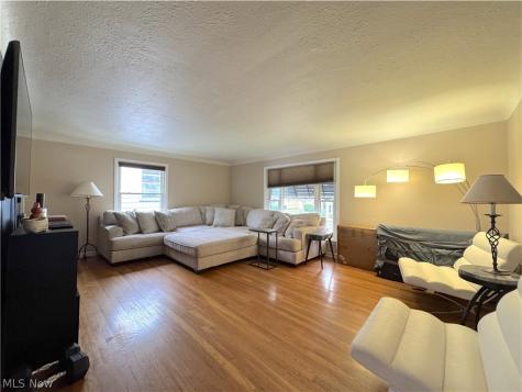9309 Garfield Boulevard Garfield Heights OH 44125