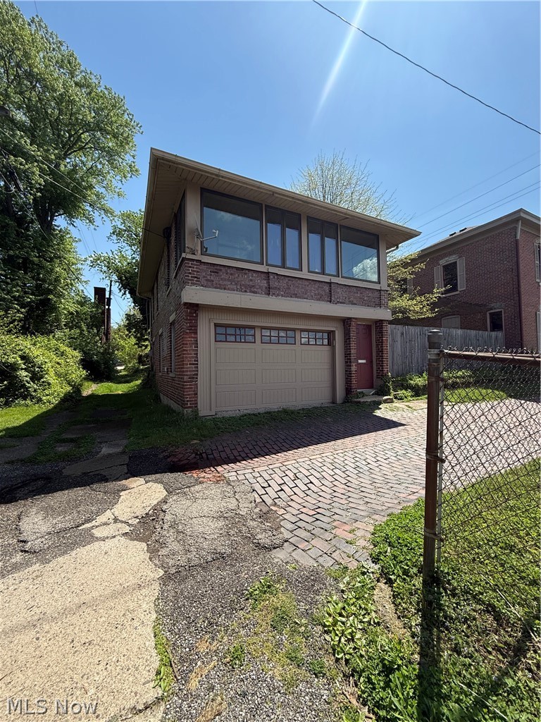 809 Shinnick Street Zanesville OH 43701