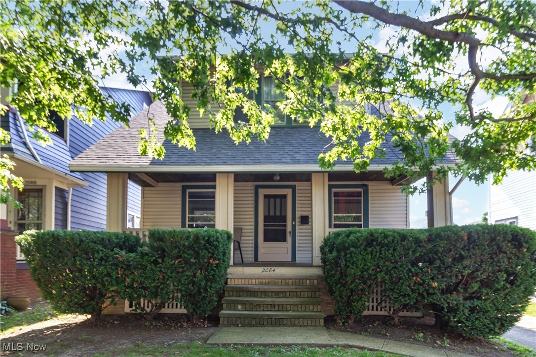 2084 Wascana Avenue Lakewood OH 44107