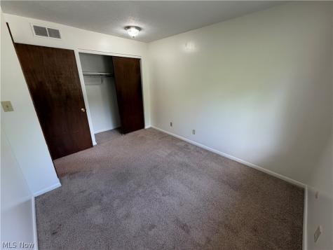 672 Loomis Avenue Cuyahoga Falls OH 44221