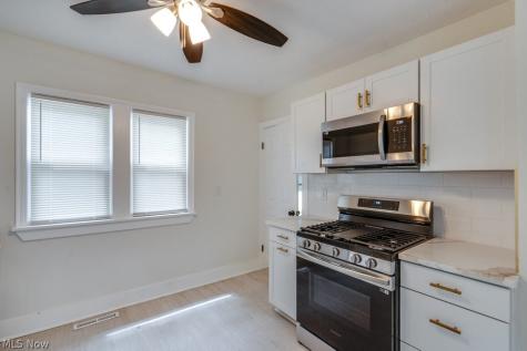5141 Clement Avenue Maple Heights OH 44137