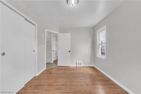 19233 Stafford Avenue Maple Heights OH 44137