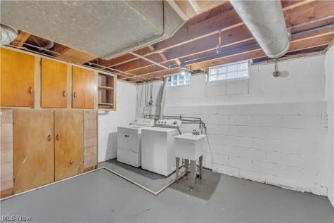 19233 Stafford Avenue Maple Heights OH 44137