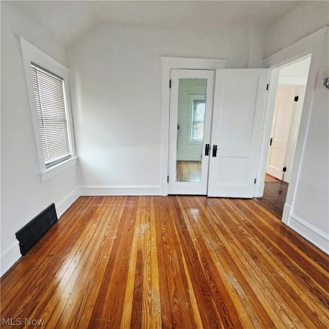 3110 W 111th Street Cleveland OH 44111