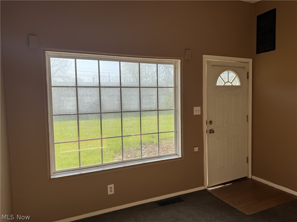 2350 Newton Street Akron OH 44305