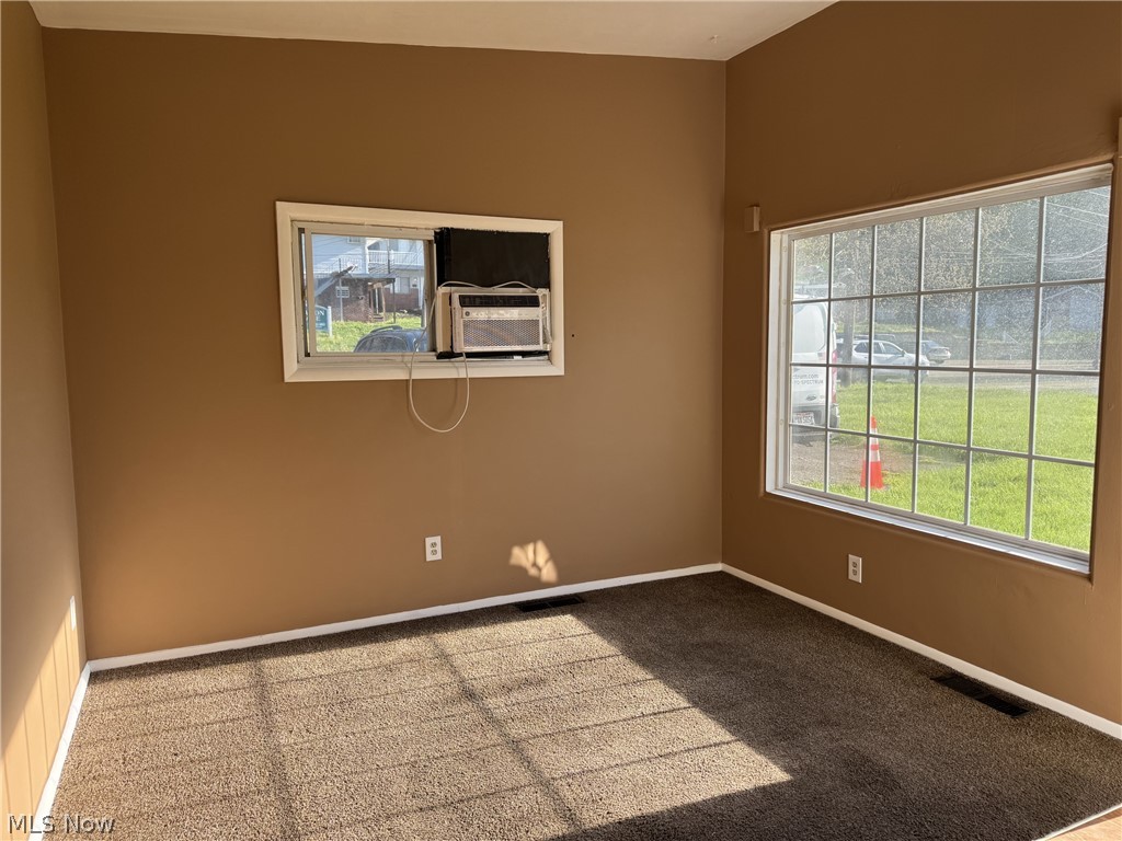2350 Newton Street Akron OH 44305