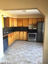 39 W 2nd Street Frazeysburg OH 43822