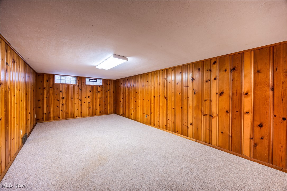 23211 Fernwood Drive Beachwood OH 44122