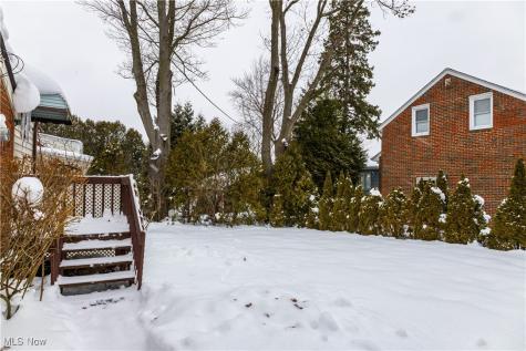 23211 Fernwood Drive Beachwood OH 44122