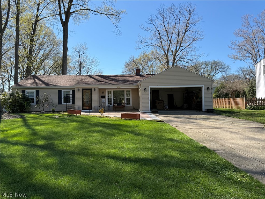 254 Vinewood Drive Avon Lake OH 44012