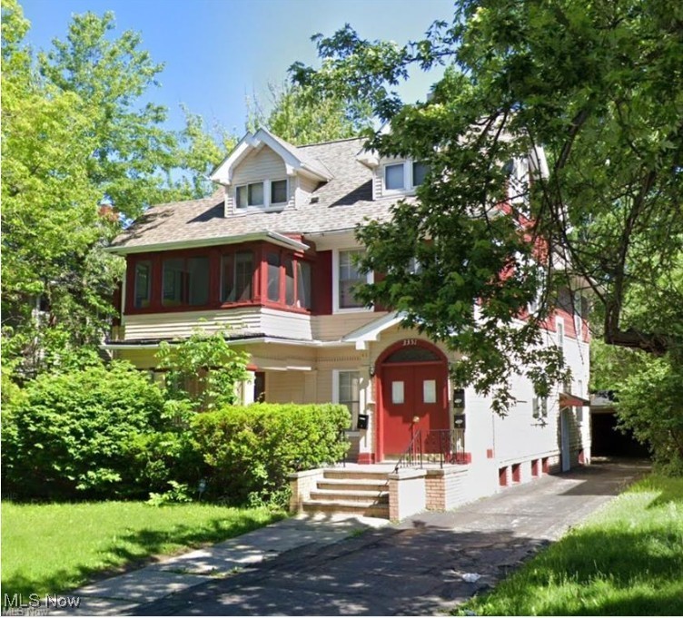 3351 Desota Avenue Cleveland OH 44118