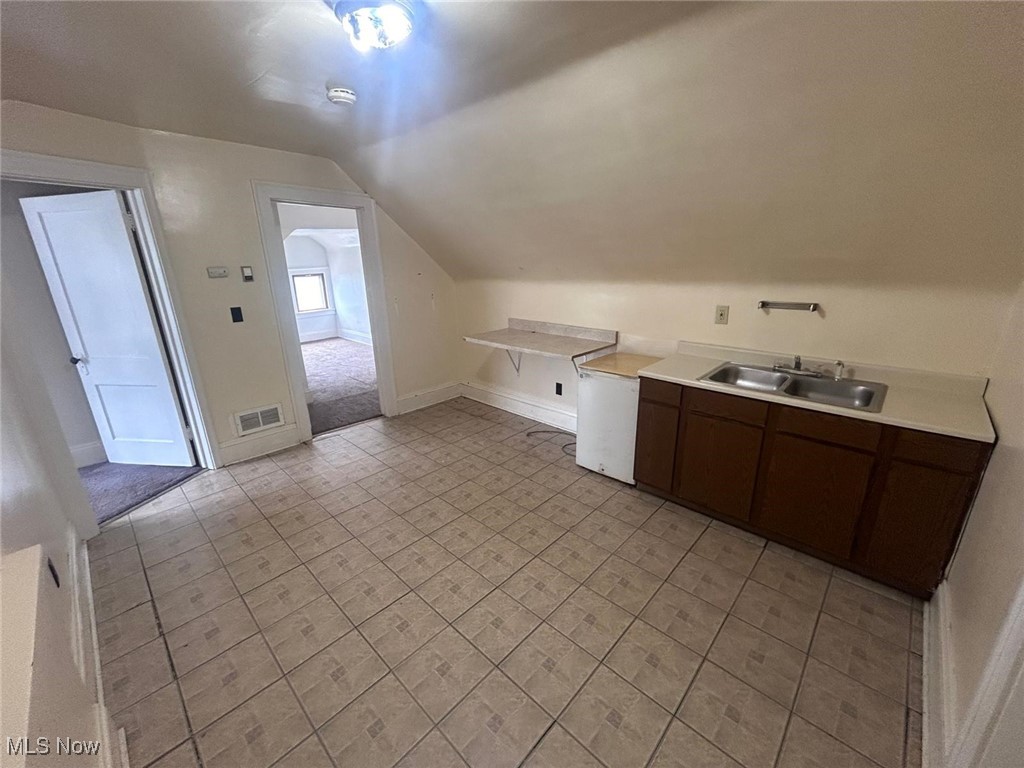 3351 Desota Avenue Cleveland OH 44118