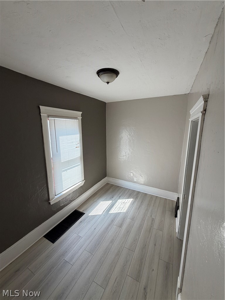 3658 E 55th Street Cleveland OH 44105