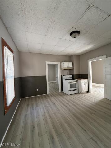 3658 E 55th Street Cleveland OH 44105