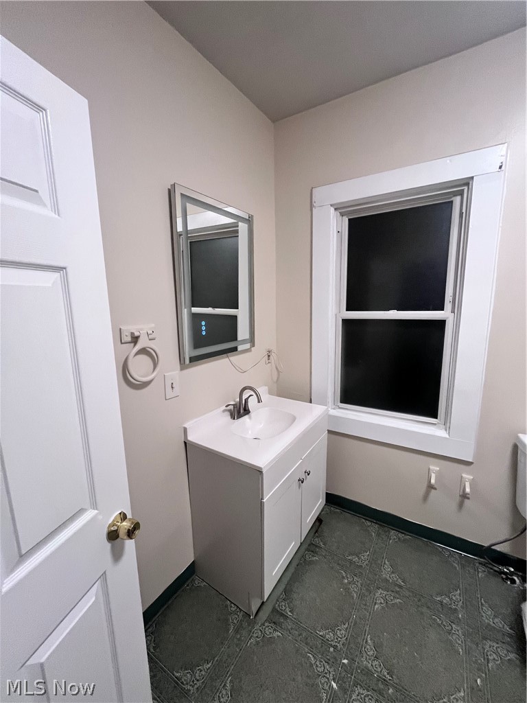 7516 Bancroft Avenue Cleveland OH 44105