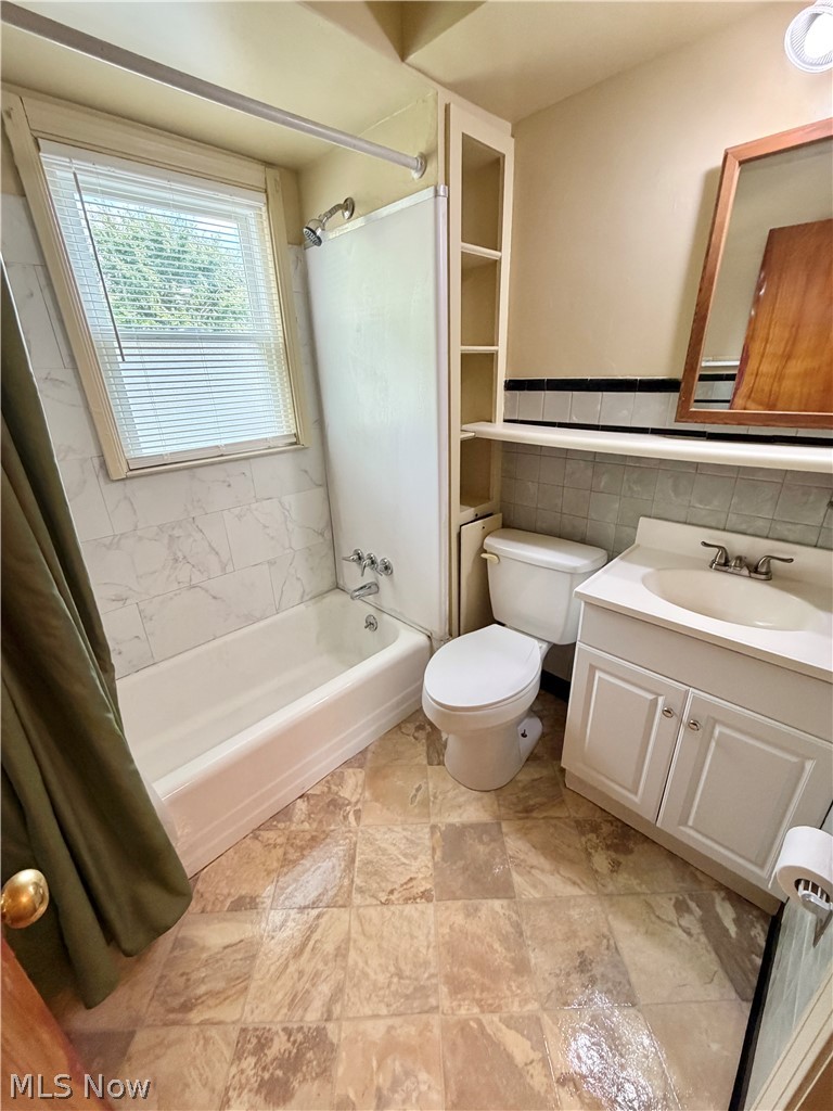 7227 Pennsylvania Avenue Boardman OH 44514