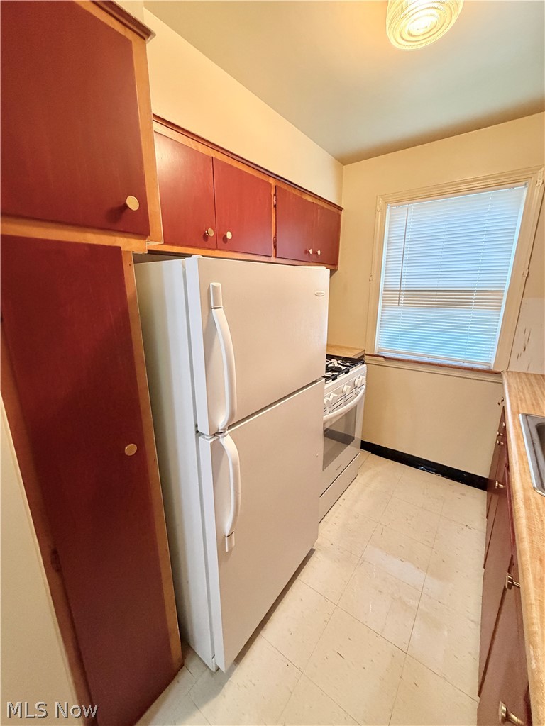7227 Pennsylvania Avenue Boardman OH 44514