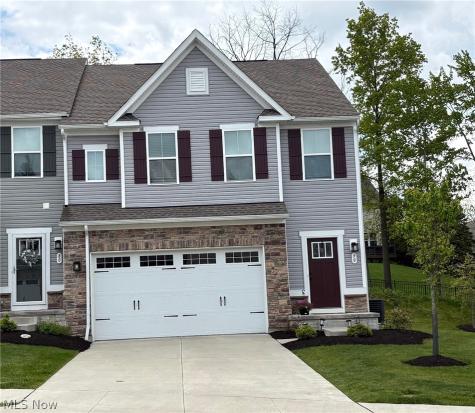 90 Pine Avenue Peninsula OH 44264