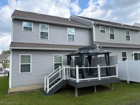 90 Pine Avenue Peninsula OH 44264