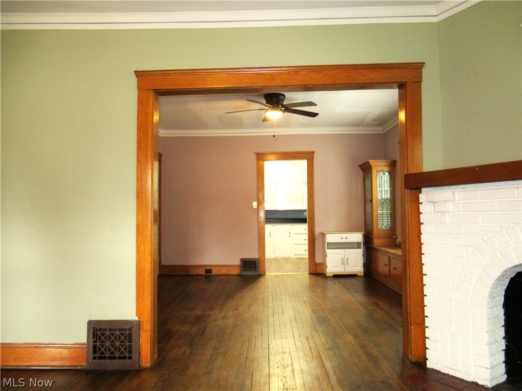 1301 Ethel Avenue Lakewood OH 44107