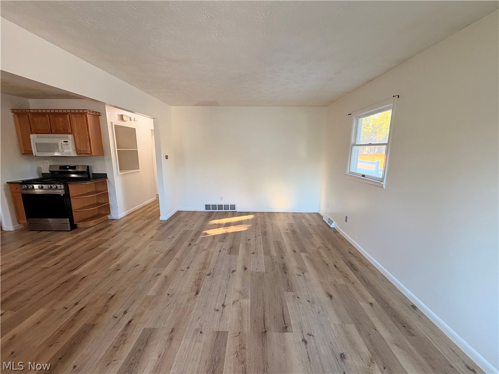 1154 Bradford Street NW Warren OH 44485