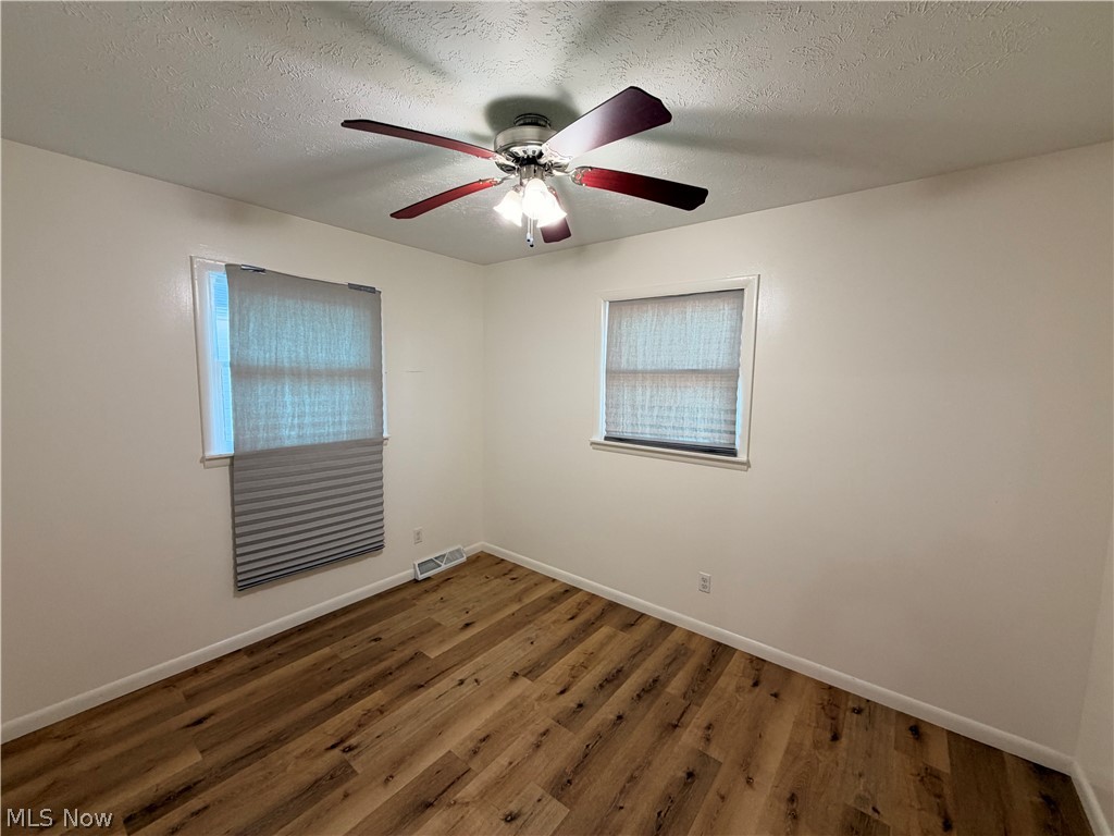 1154 Bradford Street NW Warren OH 44485